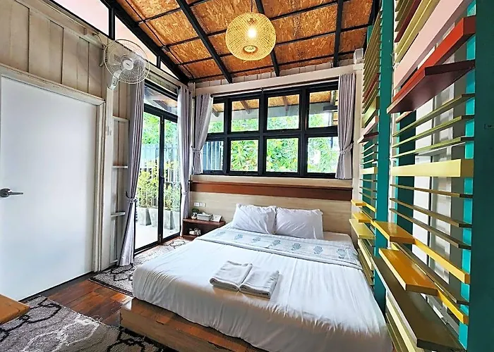 Baan Mai Kradan Hotel Chiang Rai